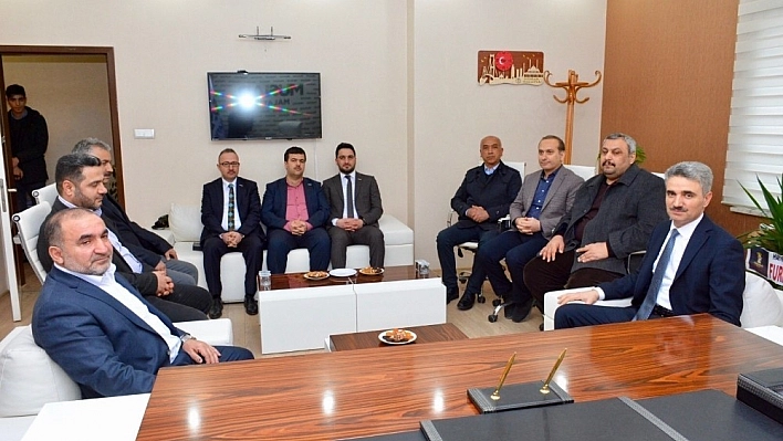 Vali Baruş'tan MÜSİAD'a ziyaret 