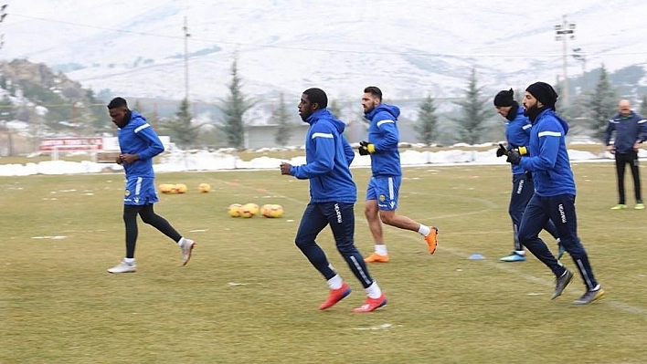 Aboubakar Kamara'dan iyi haber 