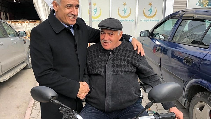 Başkan adayı Güder: 'Vatandaşa altyapı yaparsın, üst yapı yaparsın, bina yaparsın ama gönlüne girmediğinde bunların hiçbir anlamı kalmaz' 