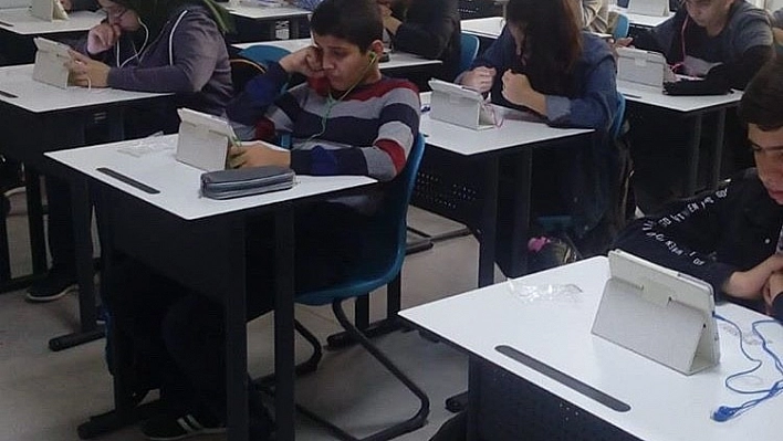 Mercan Kolejinde çift dilli eğitim 
