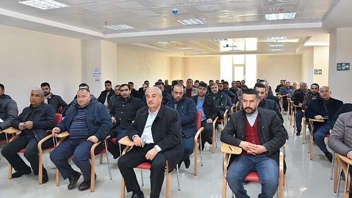 İkinci el araç-alım satımı yapanlar sınavda ter döktü 