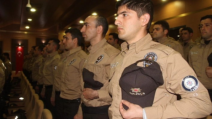 Mahalle bekçileri görev başında