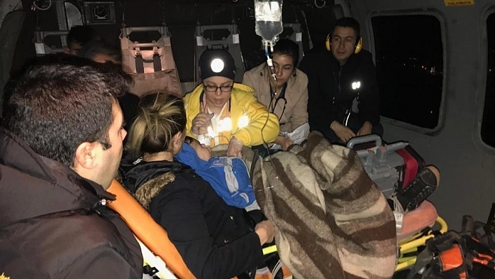 Tunceli'de Skorsky bu kez para yutan çocuk için havalandı 