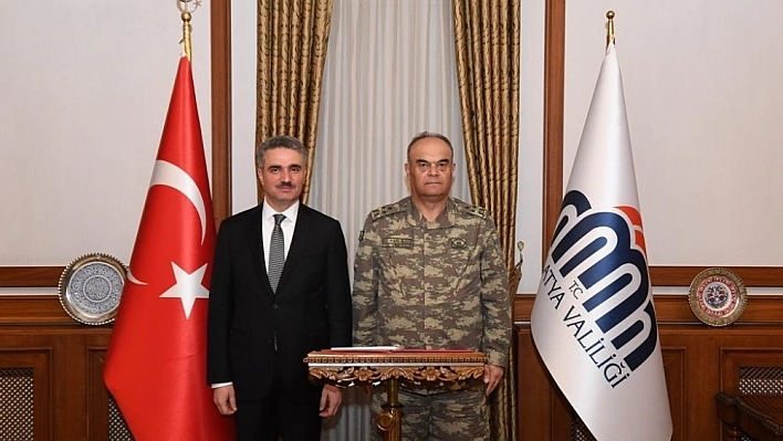 Korgeneral Yayla'dan Vali Baruş'a ziyaret 