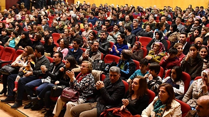 Tunceli'de,Sıra Gecesi'ne yoğun ilgi 
