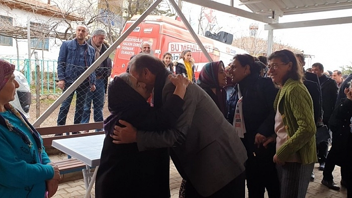 Başkan Kızıldaş, doğup büyüdüğü mahallesinde coşkuyla karşılandı 