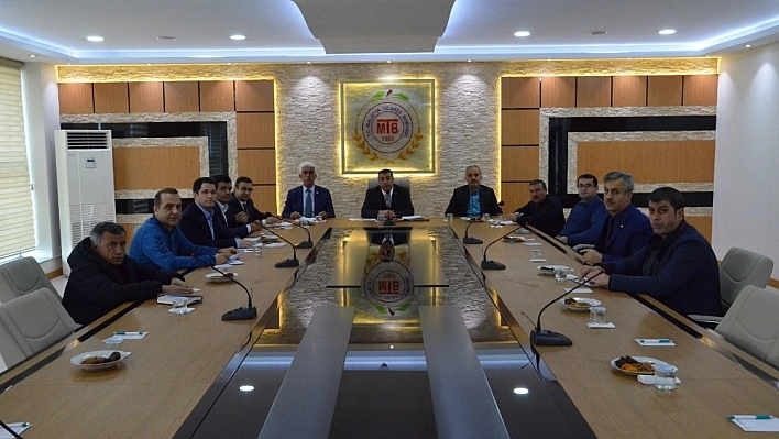 Kuru Kayısı Lisanslı Depo Tebliği anlatıldı 