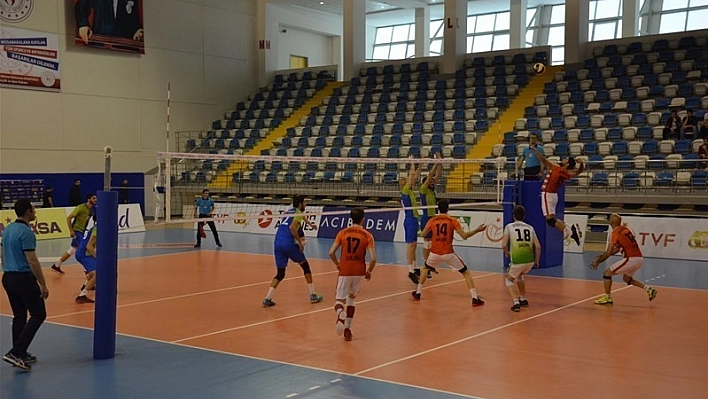 Kupa Voley'de çeyrek final heyecanı başladı 