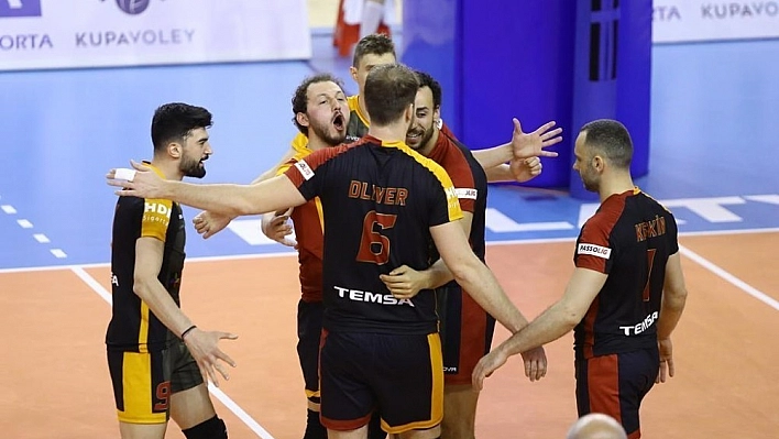 AXA Sigorta Erkekler Kupa Voley: İstanbul Büyükşehir Belediyespor: 0 - Galatasaray: 3 