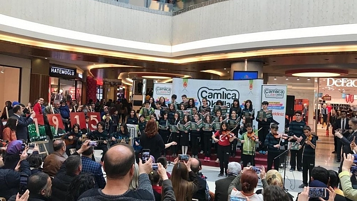 Çamlıca Okullarından Çanakkale Oratoryosu 