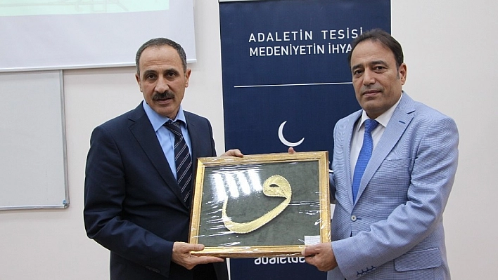'İslam Düşünce Tarihinde Mantık' söyleşisi