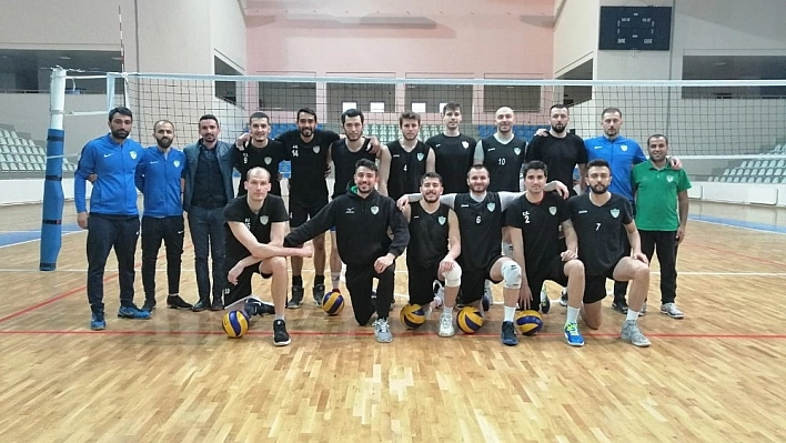 Evinde namağlup Solhanspor, Efeler Ligi'ne hazırlanıyor 