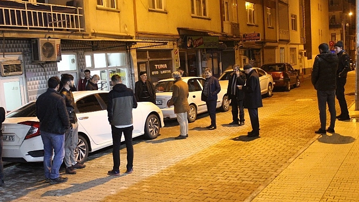 Elazığ'da 5.2'lik  Deprem Korkuttu!