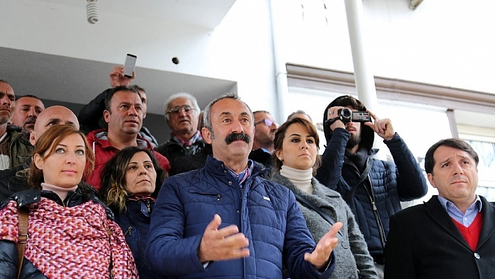 Komünist Başkan Maçoğlu'nun mazbatası yarına kaldı 