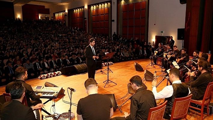 10. Arguvan Türkü Günleri konseri 