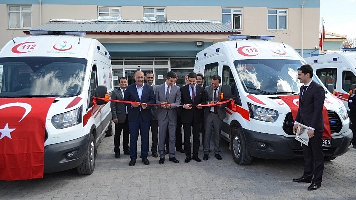 Çemişgezek'te 2 yeni ambulans hizmete girdi 