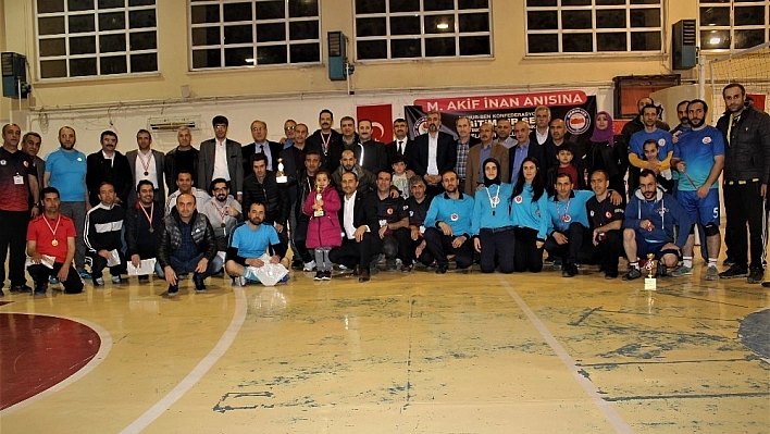 Akif İnan'ın Anısına Turnuva Düzenlendi