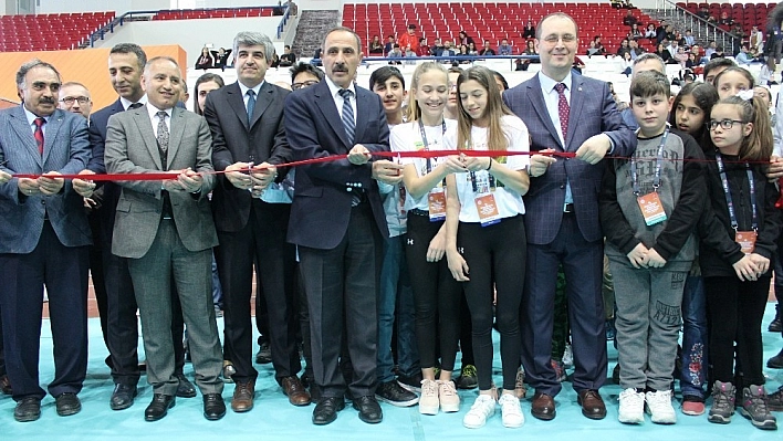 Elazığ'da, TÜBİTAK Projeleri Final Yarışması