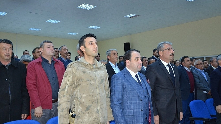 Kaymakam Zengince muhtarlarla bir araya geldi 