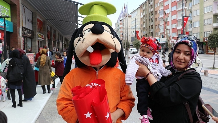 Doğa Cadde'de 23 Nisan mutluluğu 