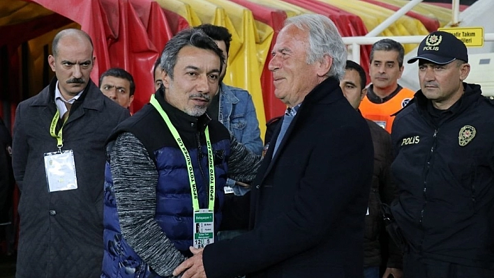 Süper Toto Süper Lig: Evkur Yeni Malatyaspor: 1 - Kasımpaşa: 0 (ilk yarı) 