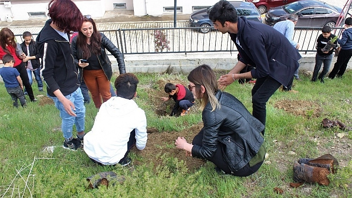 Miniklerden 'Çocuk Bahçesi'