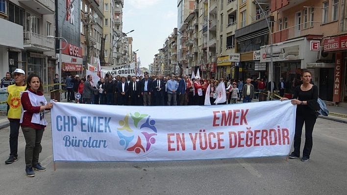 CHP'den 1 Mayıs kutlaması 