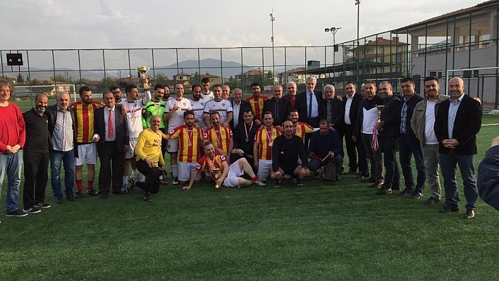 Atilla Kantarcı Futbol Turnuvası sona erdi 