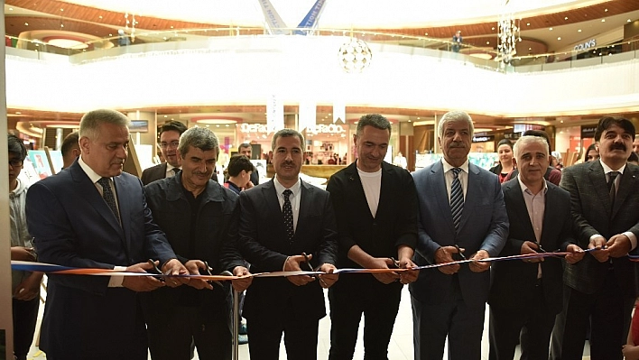 Yeni Hamle'den resim sergisi 