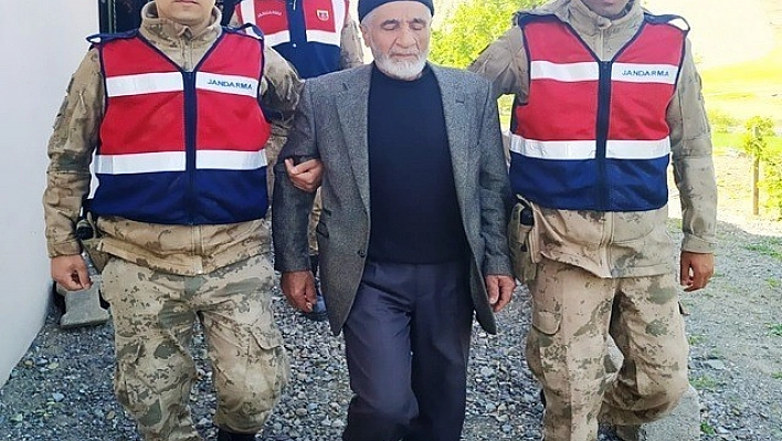 Cinayet zanlısı 19 yıl sonra yakayı ele verdi 