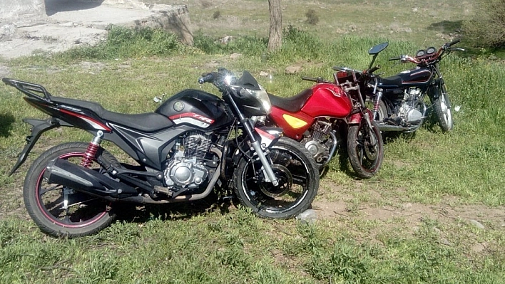 Motosiklet hırsızlarına jandarmadan baskın 