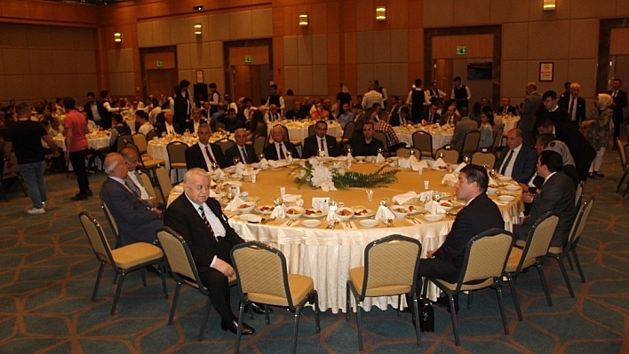 Malatya Girişim Grubu'ndan iftar yemeği 
