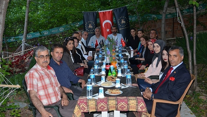 Milli Beka Hareketinden iftar yemeği 