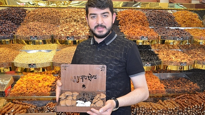 Malatyalının bayram şekeri de kayısıdan 