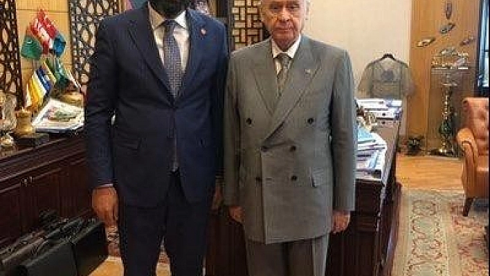 İş adamı İzzet Gören'in bayram mesajı 