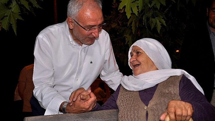 Milletvekilleri Kale ilçesinde iftar programına katıldı 