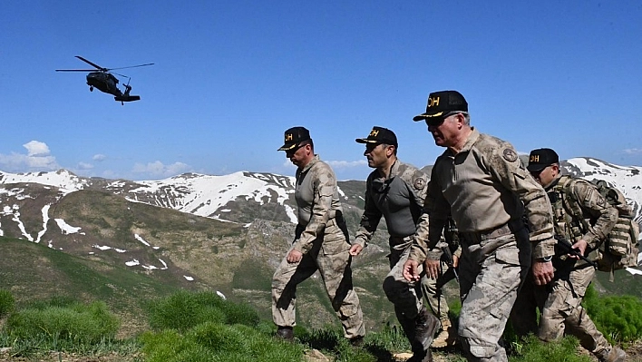 Tunceli Valisi Sonel: 'El bombaları ile karşılık verdiler, kahramanlarımız gerekeni yaptı' 