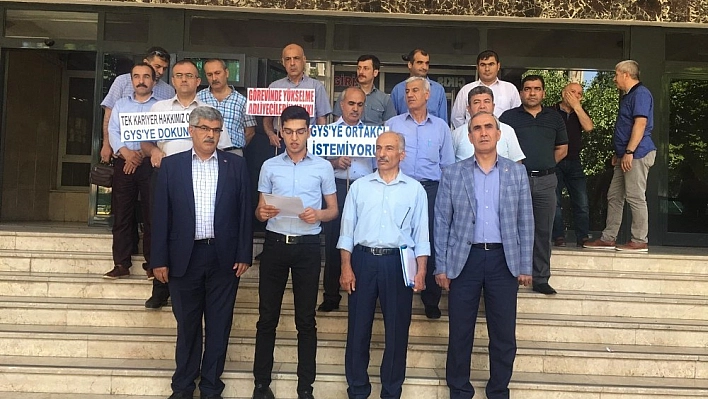 Büro Memur-Sen'den görevde yükselme sınav iptaline tepki 