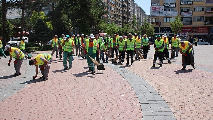 Elazığ'da Dünya Çevre Haftası Yürüyüşü