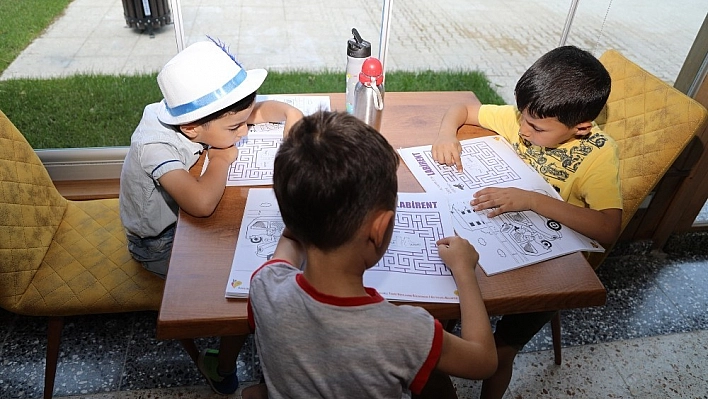 Millet Kıraathanesi anaokulu öğrencilerini ağırladı 