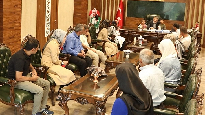 Vali Ekinci, 'Devlet ve vatandaşımız arasında köprü olmaya çalışıyoruz' 
