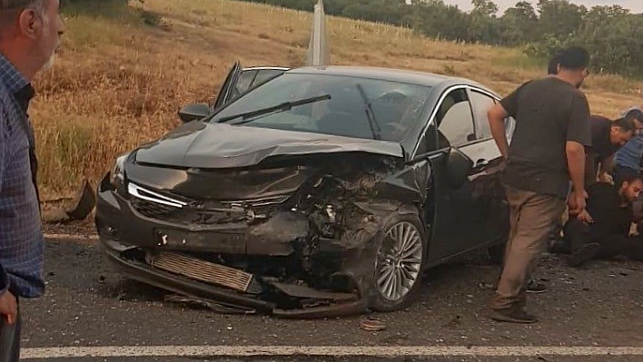 Karakoçan'da Trafik Kazası