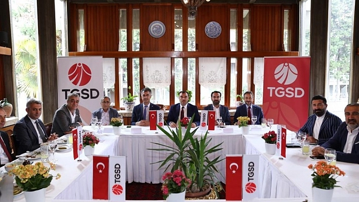 Tekstilcilerden Elazığ'a Yatırım Müjdesi