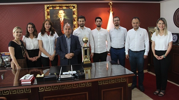 Malatya Barosunda kupa töreni 