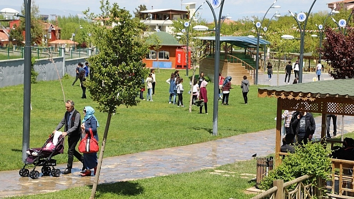 Çınar Park'a yoğun ilgi 