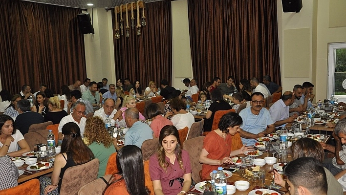 Arguvanlı doktorlar memleketlerinde buluştu 