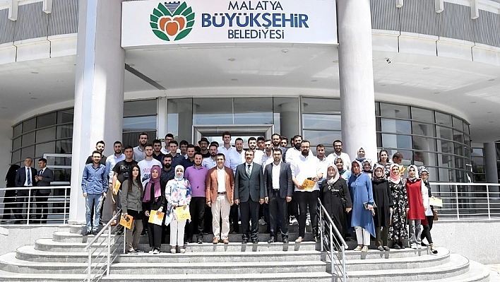 Başkan Gürkan, AK Partili gençleri kabul etti 