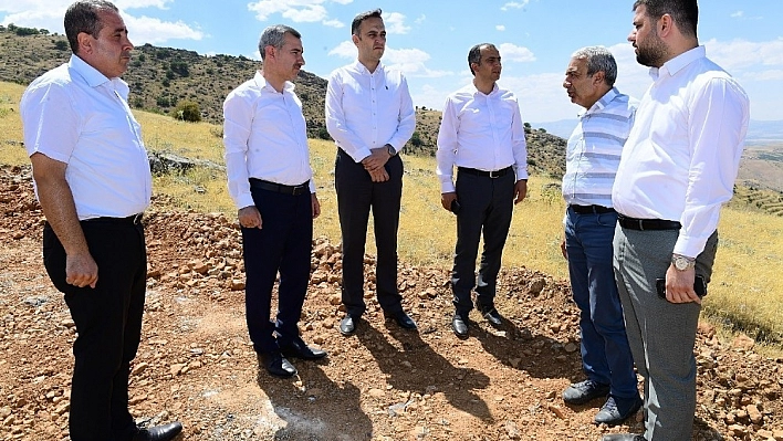 Yeşilyurt'ta 3 ayrı noktaya güneş enerji santrali kuruyor 