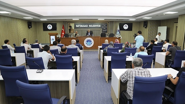 Battalgazi Belediyespor'da yeni yönetim ilk toplantısını gerçekleştirdi 