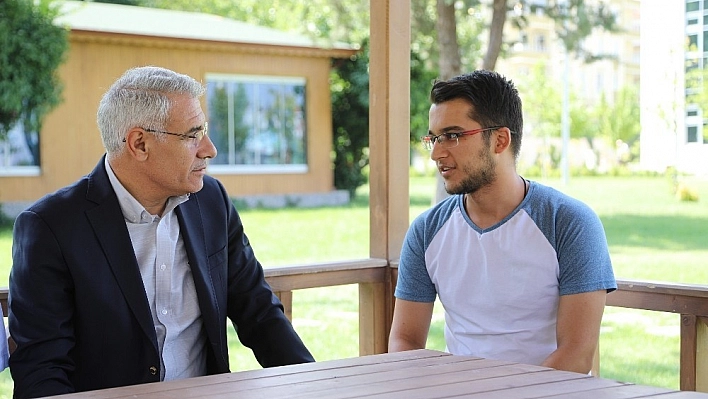 Başkan Güder, gençlerle biraraya geldi 